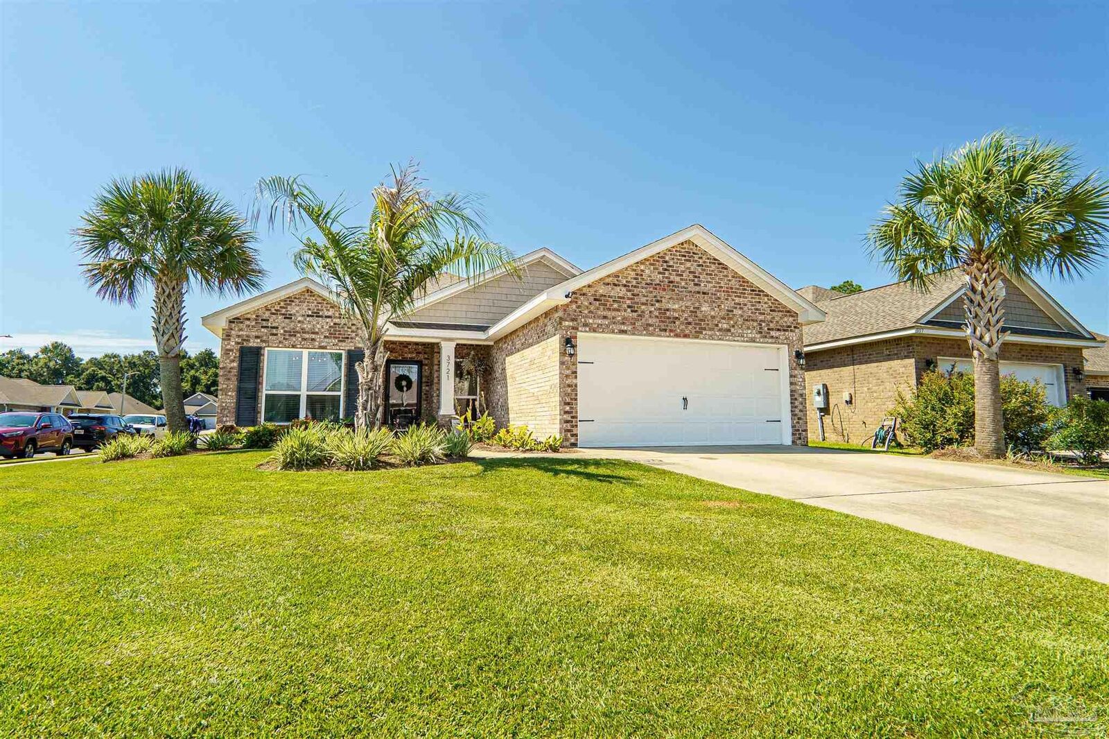 Property Photo: 3721 Rabbit Run Ct FL 32571