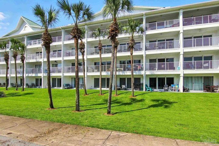 Property Photo: 2606 Scenic Gulf Dr 4205 FL 32550