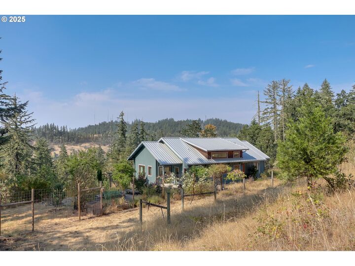 31212 Camas Ln  Eugene OR 97405 photo