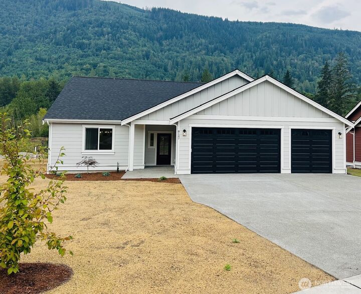 8147  Peaceful Valley Court  Maple Falls WA 98266 photo