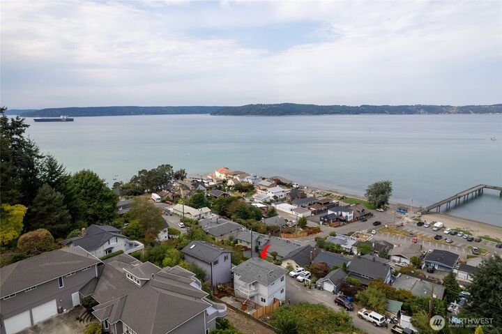 Property Photo: 6728 Soundview Drive NE WA 98422