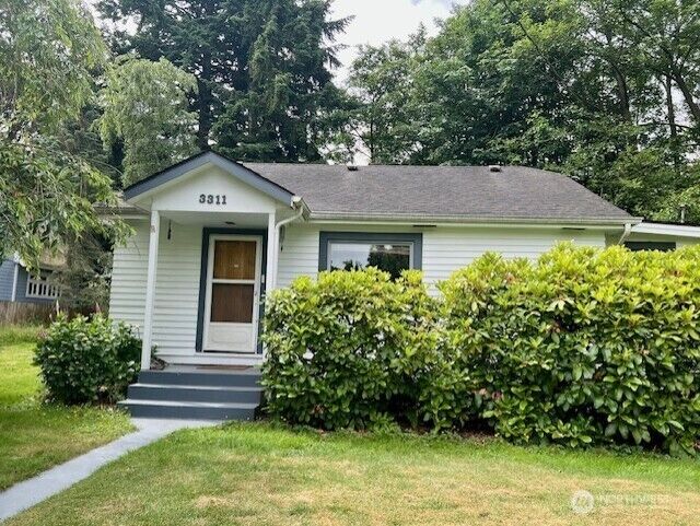 3311 W Fort Street  Seattle WA 98199 photo
