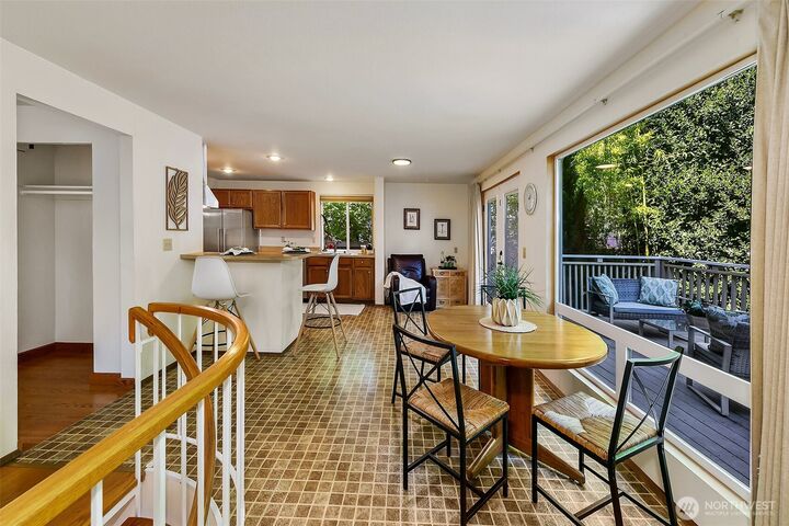 Property Photo: 18008 25th Avenue NE WA 98155