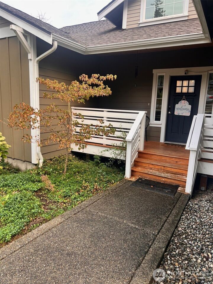 Property Photo:  281 E Mountain View Drive  WA 98524 