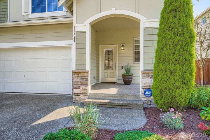 Property Photo:  11847 SE 176th Court  WA 98058 