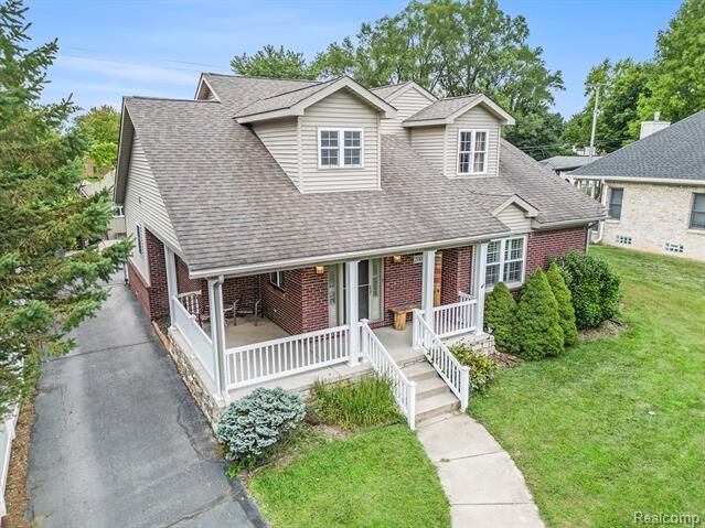 20019 Farmington Road  Livonia MI 48152 photo