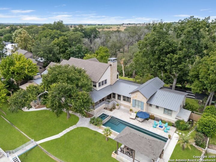 535 Vista Del Rio  New Braunfels TX 78130 photo