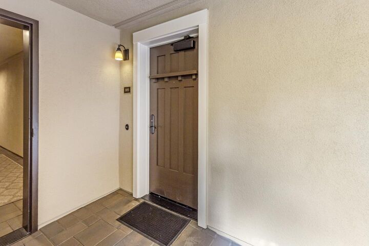 Property Photo: 315 Homer Avenue 105 CA 94301