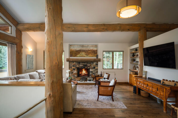 Property Photo: 204 Jade St ID 83340