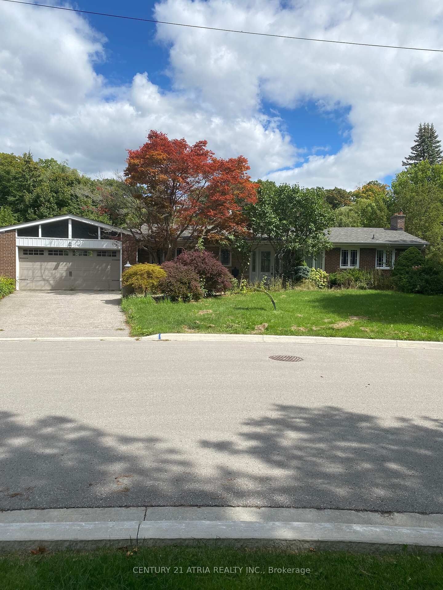 Property Photo: 58 Almond Avenue ON L3T 1L2