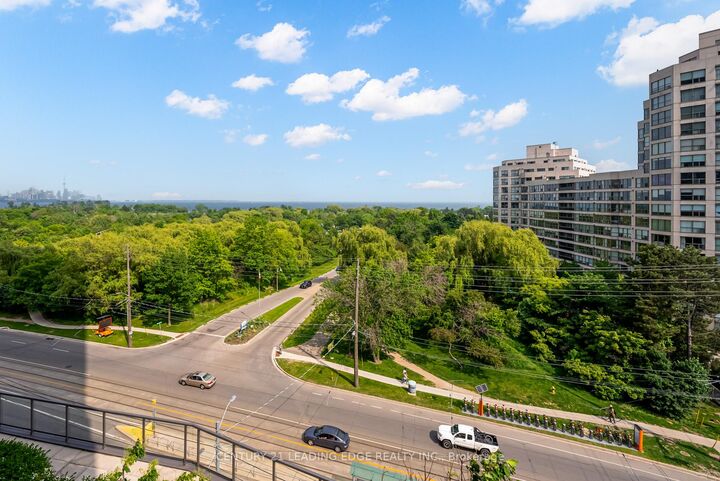Property Photo:  2240 Lake Shore Boulevard W 601  ON M8V 1A5 