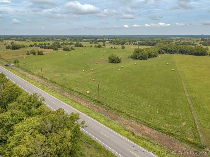 Property Photo:  1 Hwy 51 B  OK 74454 