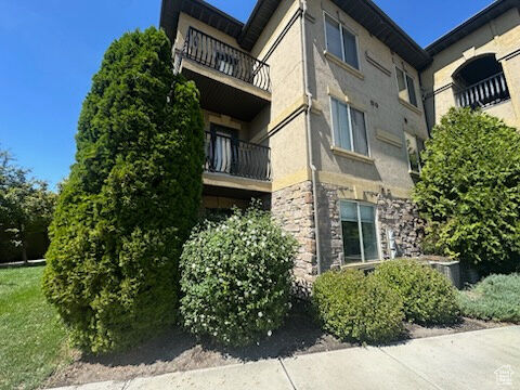 Property Photo:  574 S 2150 W 104  UT 84062 