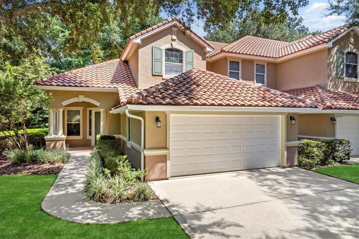 Property Photo: 95096 Barclay Place FL 32034
