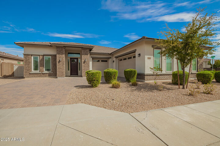 Property Photo: 5309 N 148th Avenue AZ 85340