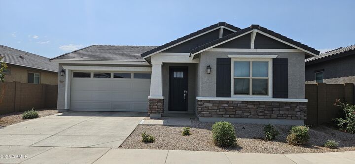 Property Photo: 5324 S 24th Lane AZ 85041