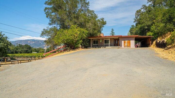 40 El Rancho Drive  Cloverdale CA 95425 photo