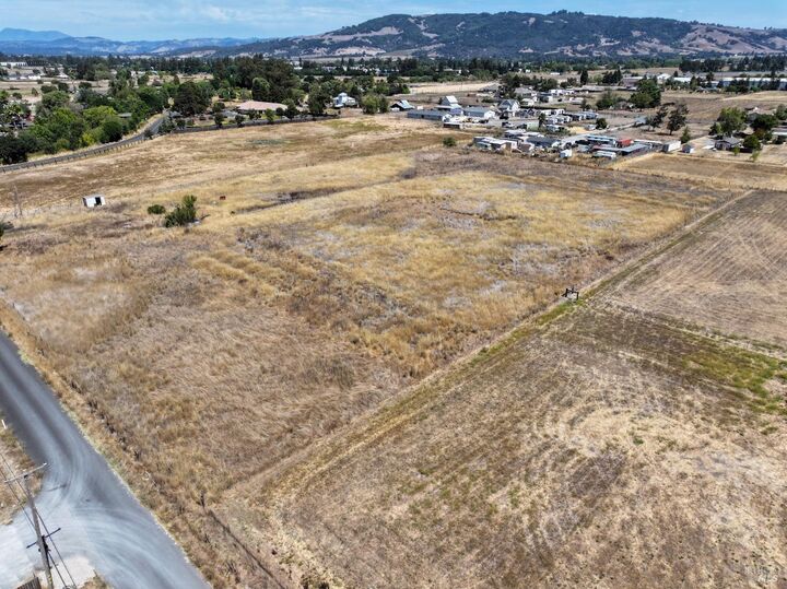 4524 Langner Avenue  Santa Rosa CA 95407 photo