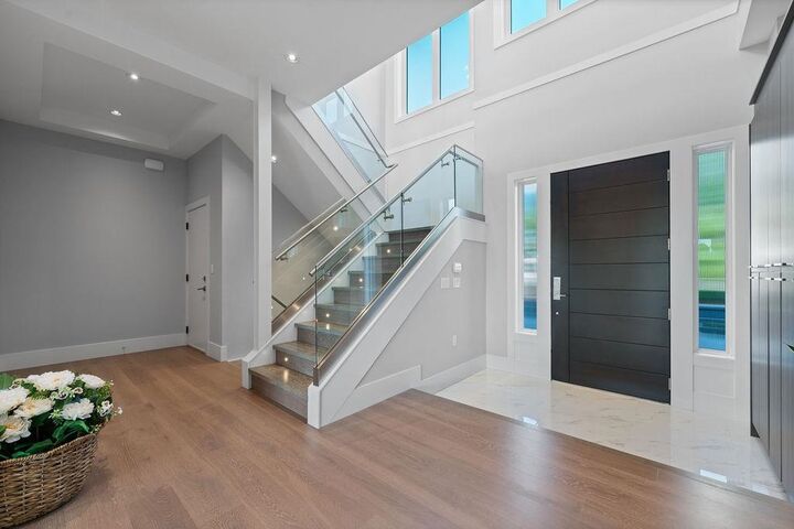 Property Photo:  791 Donegal Place  BC V7N 2X8 