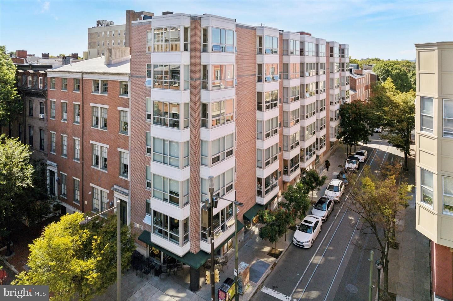 Property Photo: 1034 Spruce Street 402 PA 19107