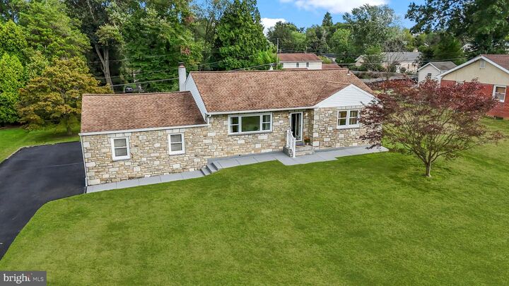 Property Photo: 111 Beechwood Drive PA 19006