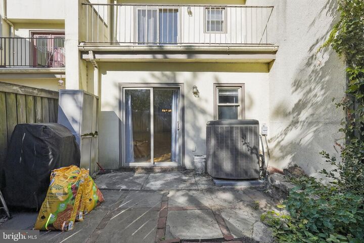 Property Photo: 2501 Christian Street 00 403 PA 19146