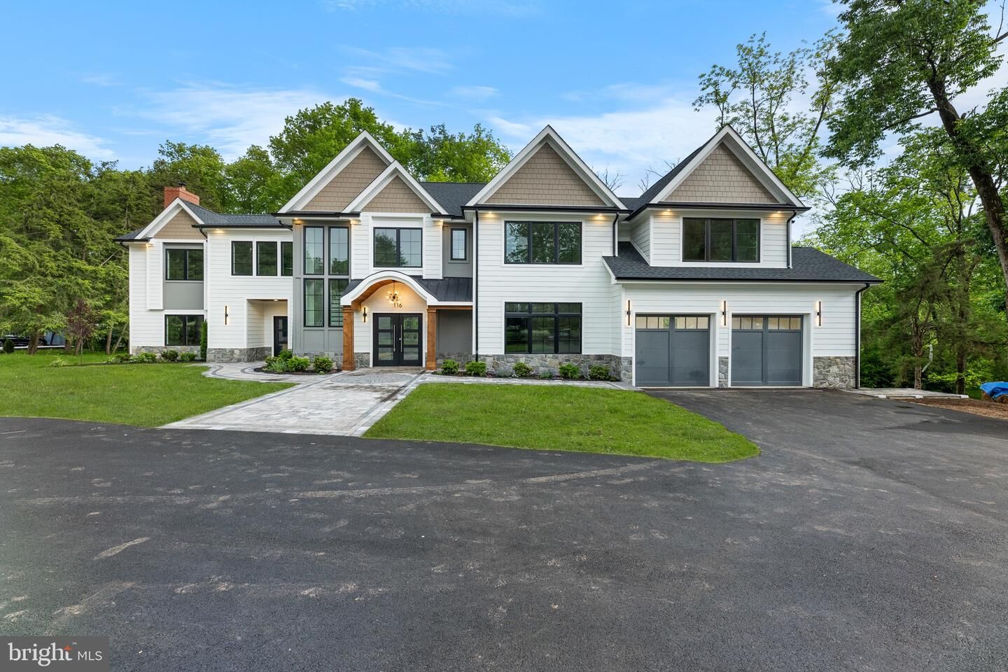 Property Photo: 116 Hunt Drive NJ 08540