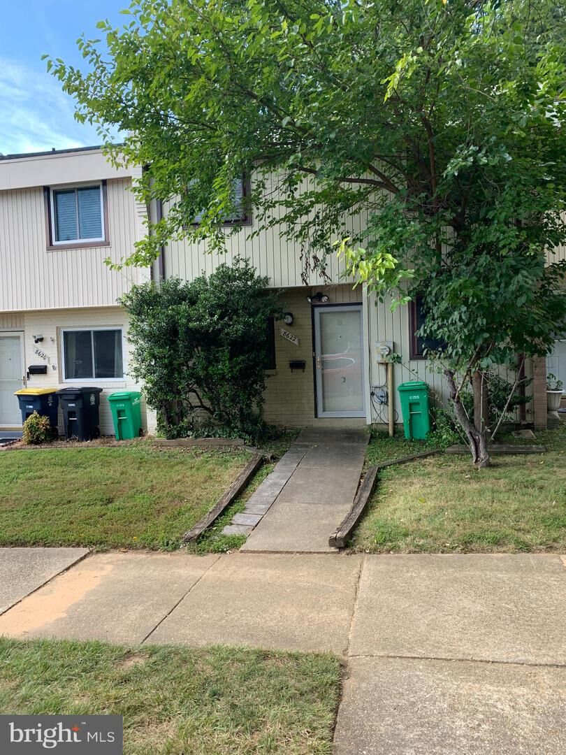 Property Photo: 8622 Brae Brooke Drive MD 20706