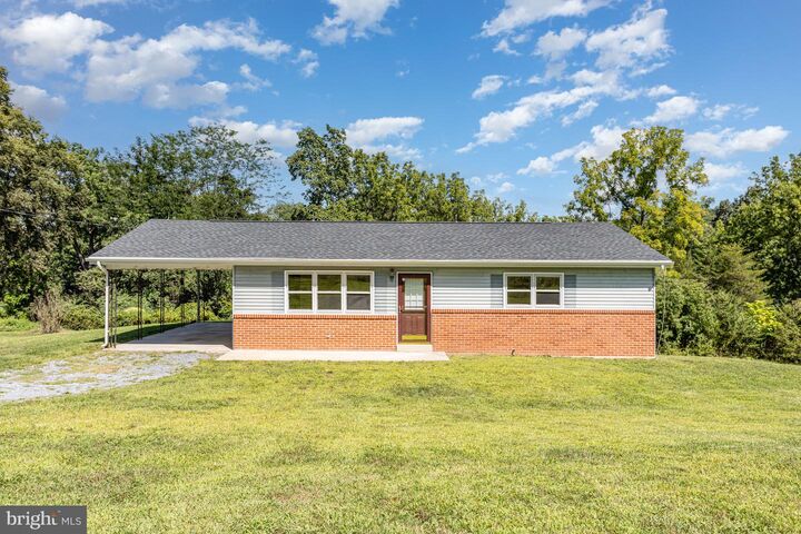 7 Floyd Drive  Middletown PA 17057 photo