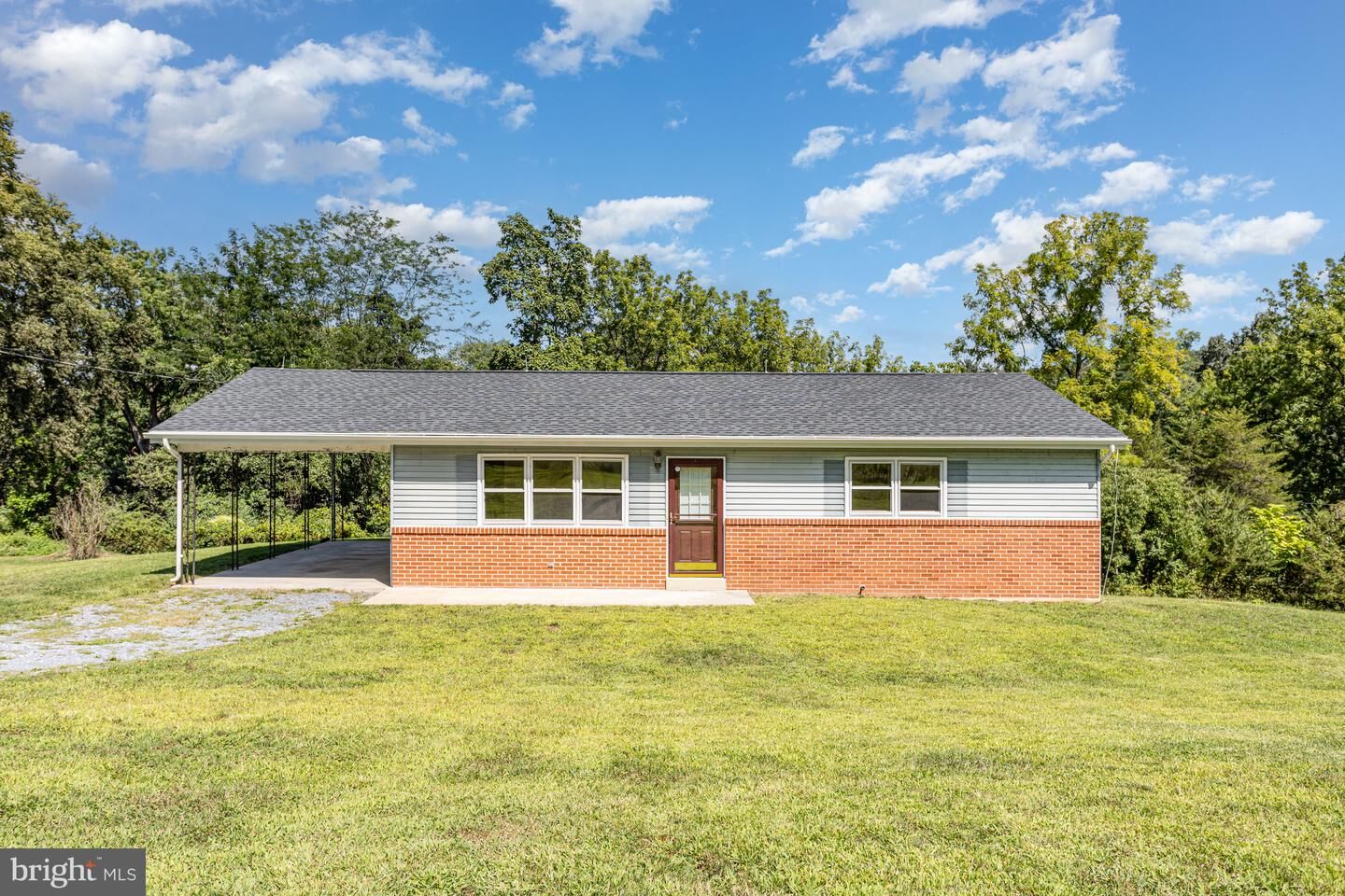 Property Photo: 7 Floyd Drive PA 17057