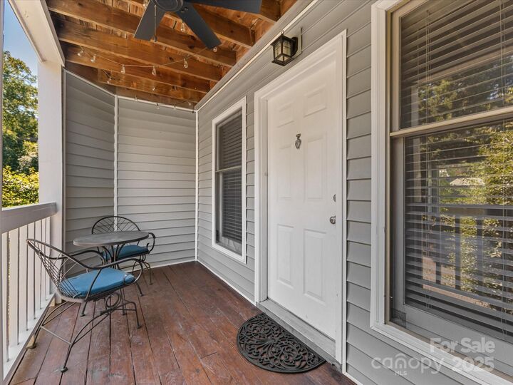 Property Photo:  430 Queens Road #221  NC 28207 
