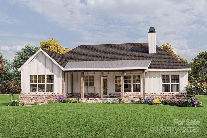 Property Photo: 2042 Piper Ridge Drive NC 28645