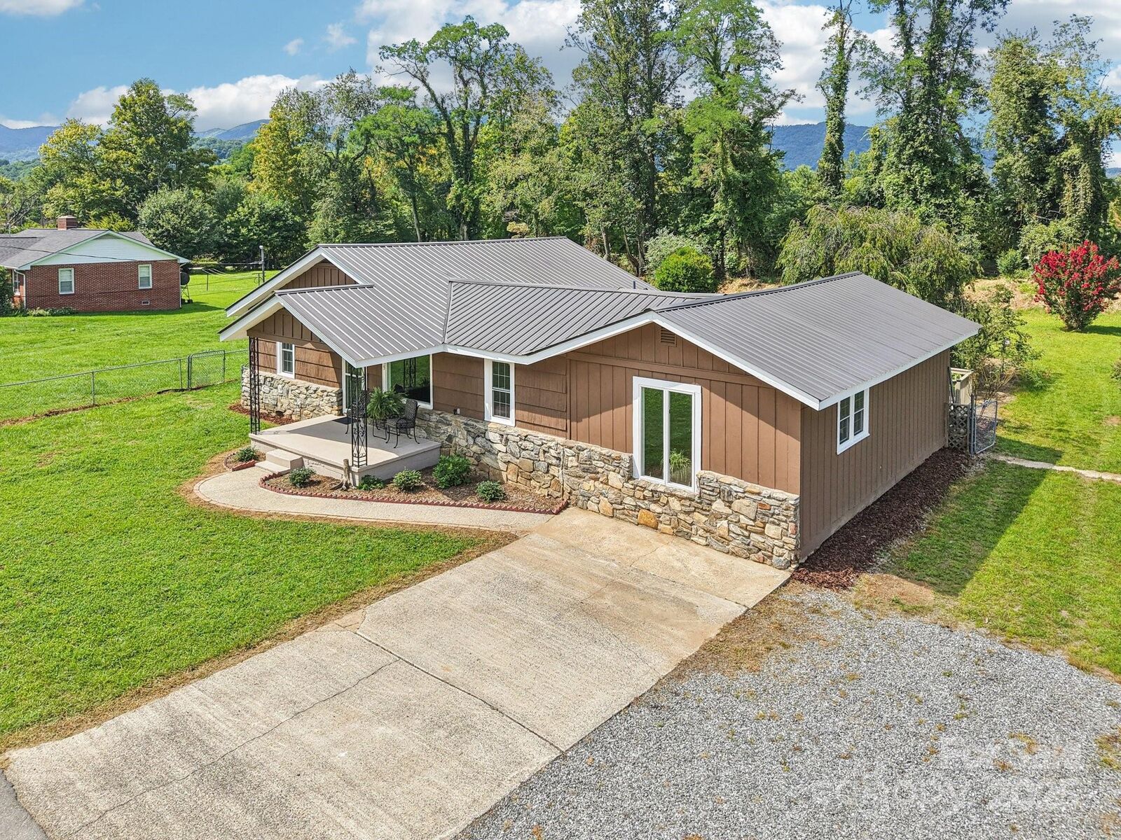 Property Photo: 55 Polk Street NC 28786