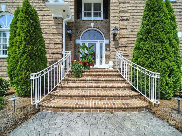 Property Photo: 1246 Greenside Drive NW NC 28027