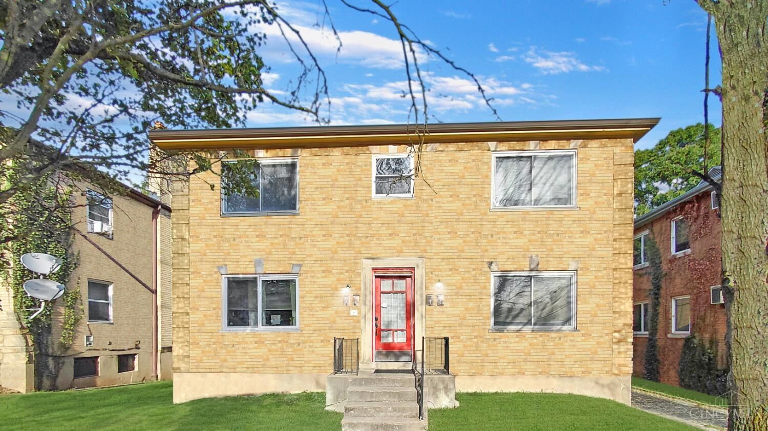 Property Photo: 3354 Boudinot Avenue OH 45211