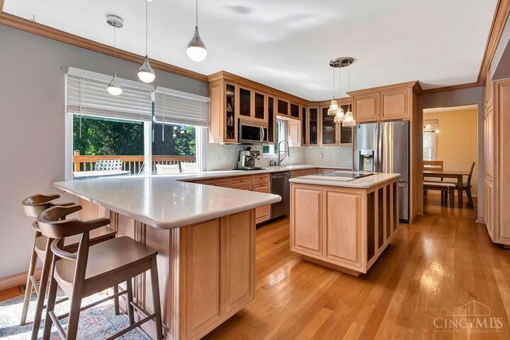 Property Photo: 8387 Crosspointe Drive OH 45255