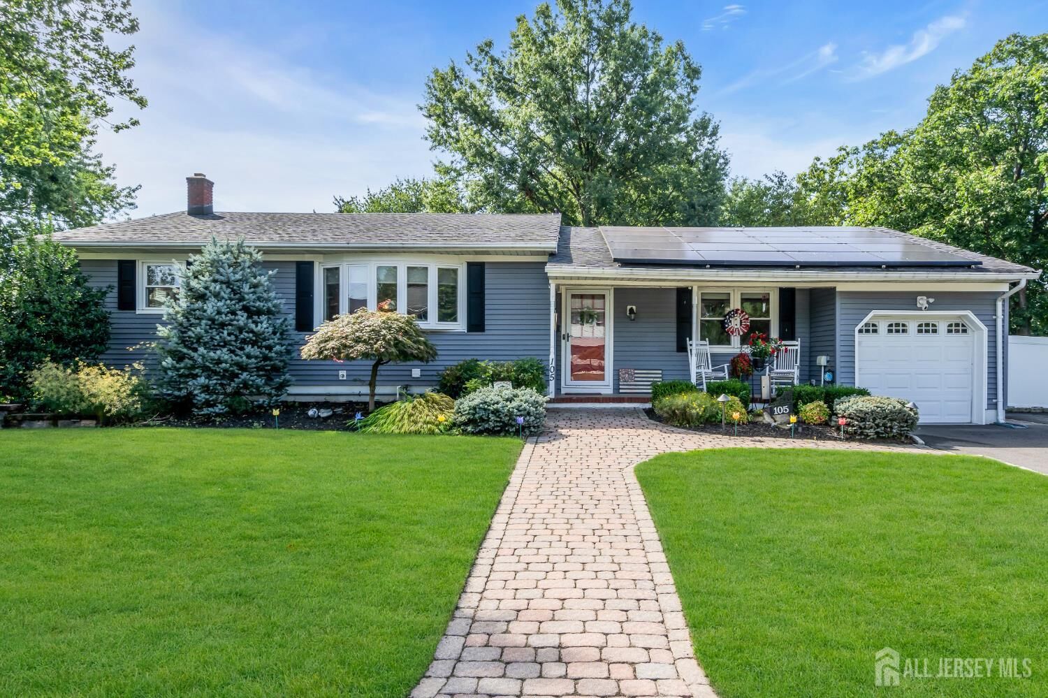 Property Photo: 105 Elizabethtown Court NJ 07080