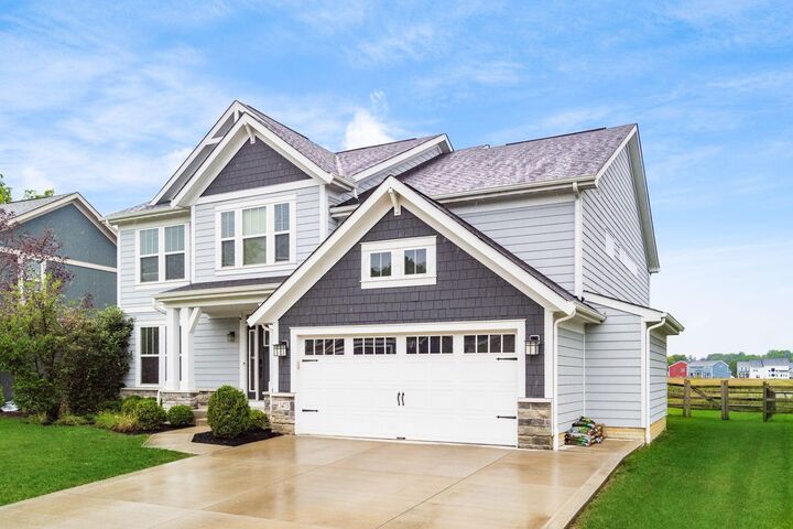 Property Photo: 3473 Woodland Drive OH 43026
