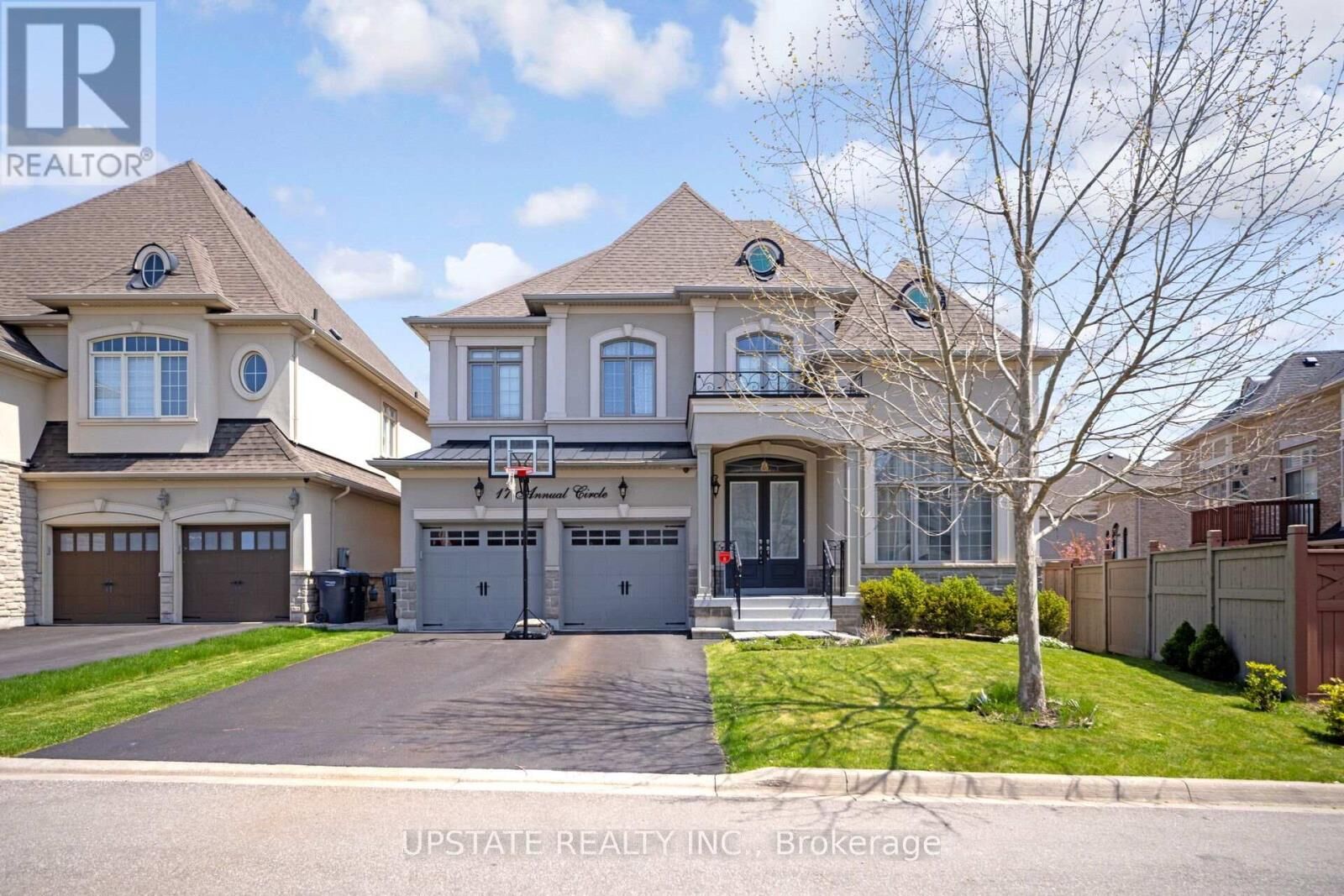 Photo de la propriété:  17 Annual Circle  ON L6X 2M2 