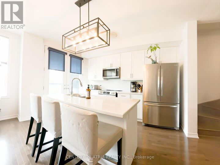 Property Photo:  3046 Postridge Drive  ON L6H 7E3 