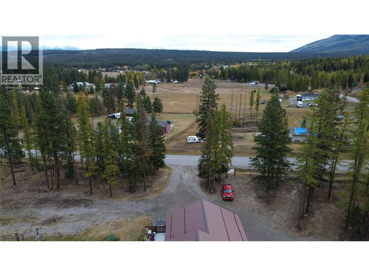 Property Photo: 1605 24th Avenue South BC V1C 6Y8