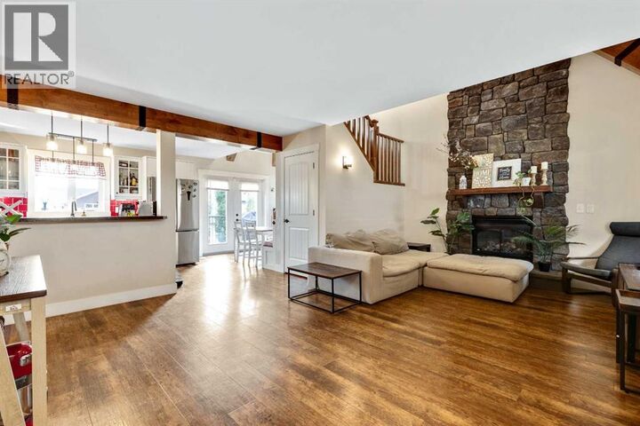 Property Photo: 13 Houlden Place AB T0L 0P0