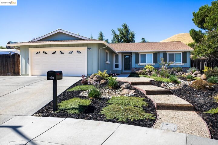 Property Photo:  2359 Peachtree Cir  CA 94509 