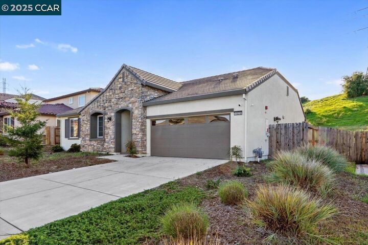 4528 Benton St  Antioch CA 94531 photo