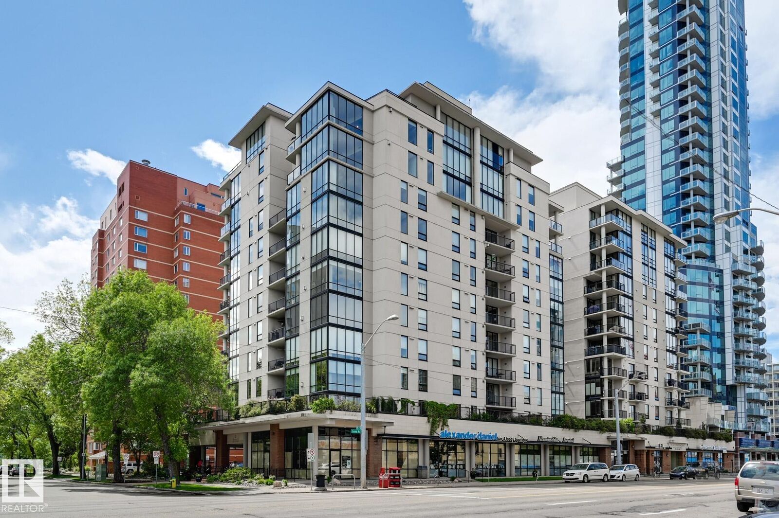 Property Photo: 10028 119 Street NW 802 AB T5K 1Y8