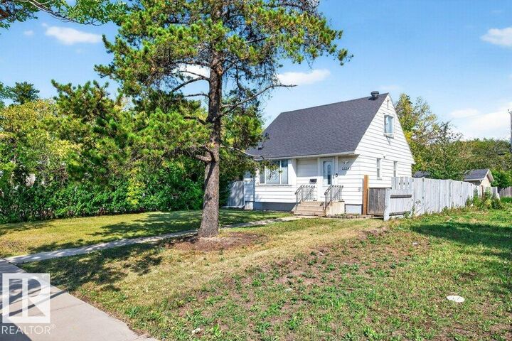 Property Photo:  12247 107 Street NW  AB T5G 2S9 