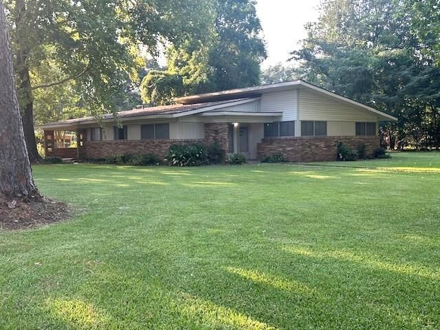 Property Photo:  3915 Brenda Street  LA 71302 