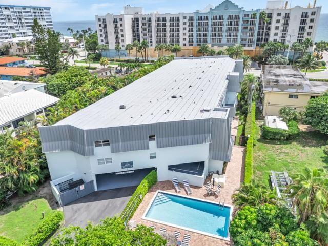 Property Photo: 961 SE 20th Ave 308 FL 33441