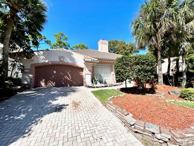 Property Photo: 3508 Wildflower Dr FL 33065