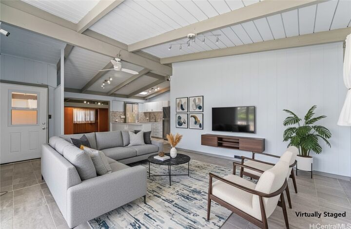 Property Photo:  378 Oomano Place  HI 96825 